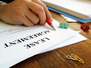 Lease Agreement - Franchise Resales